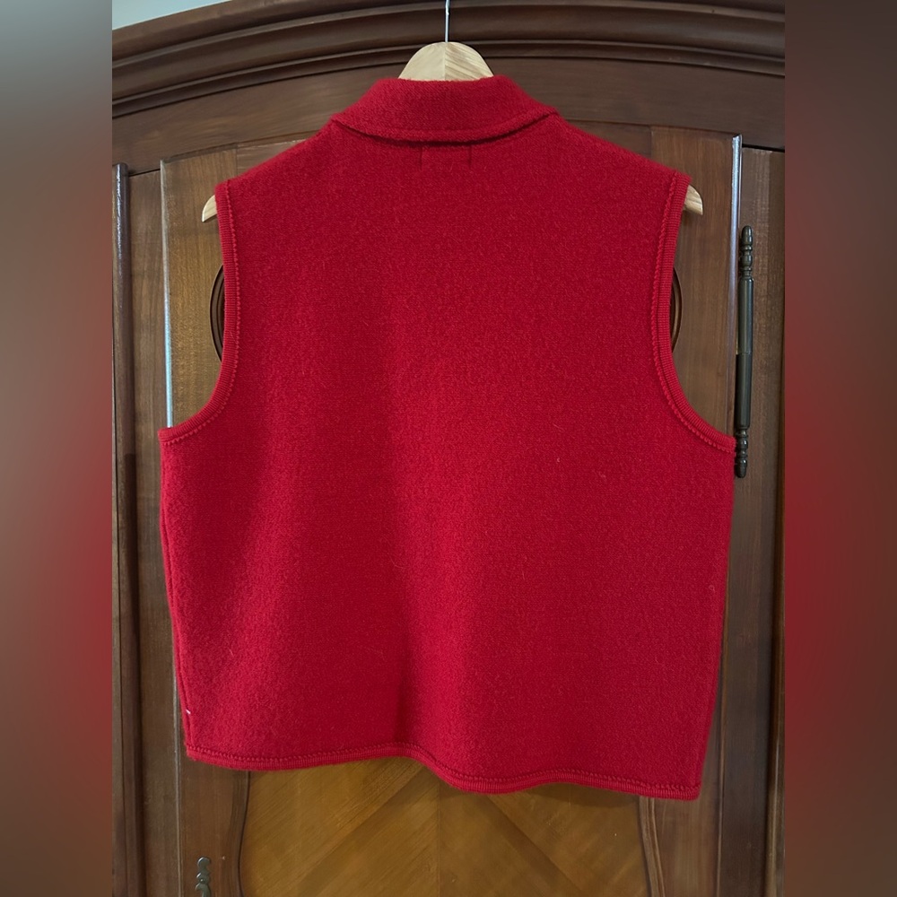 Limited America Red ๐ฏ New Wool Sweater Size Medium - Picture 4 of 5